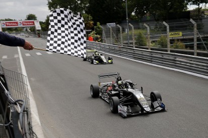 Pau F3: Eriksson beats Norris in dramatic opener