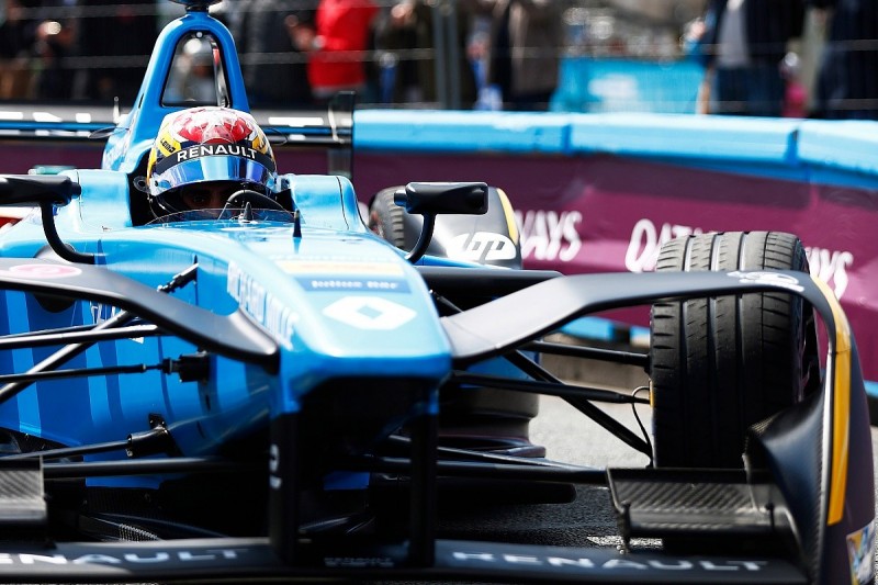 Paris Formula E: Buemi pips Vergne to pole, di Grassi in midfield