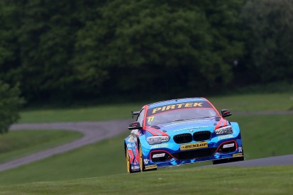 Oulton BTCC: Jordan tops practice before rain hit second session