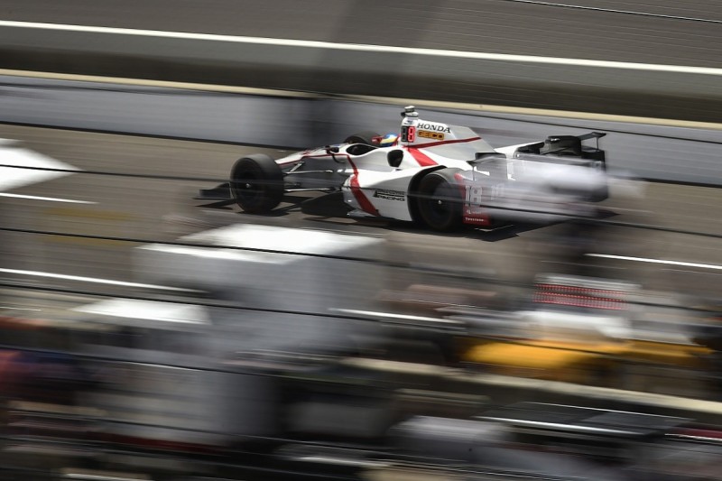 Indianapolis 500 practice interrupted by weather with Bourdais top