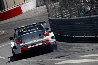WTCC Vila Real: Jose Maria Lopez and Yvan Muller on top in practice