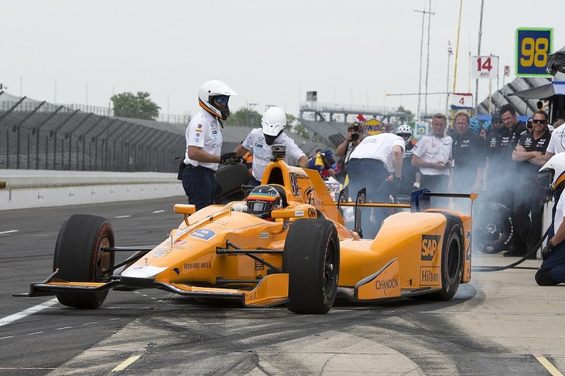 Fernando Alonso to switch focus to Indy 500 qualifying