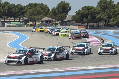 Paul Ricard WTCC: Sebastien Loeb dominates opener for Citroen