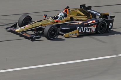 Fontana IndyCar: Hinchcliffe's Schmidt sub Briscoe leads practice