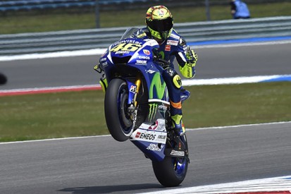 MotoGP Assen: Valentino Rossi beats Jorge Lorenzo in GP3