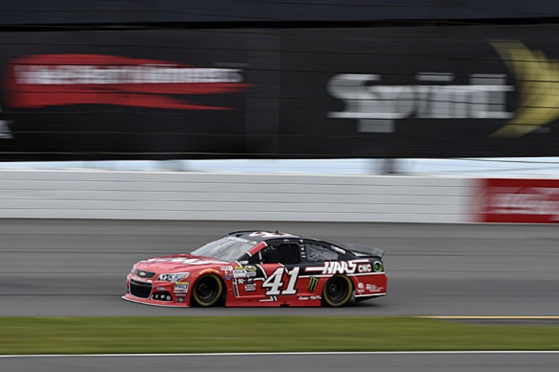 Pocono NASCAR: Kurt Busch on pole in red-flagged qualifying session