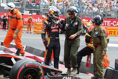 Button warns Verstappen over Grosjean 'braketest' crash remarks