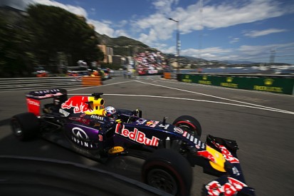 Renault begins talks with Bernie Ecclestone over Formula 1 future