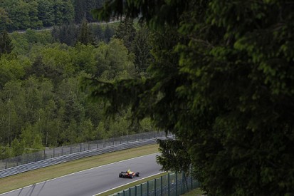 Spa practice crash prompts Formula Renault 3.5 format vote