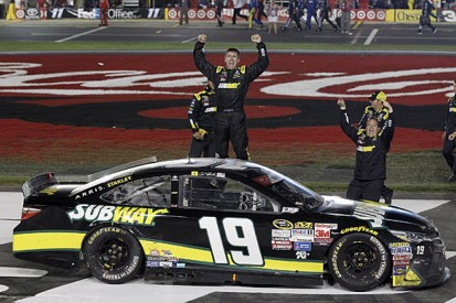 Charlotte NASCAR: Carl Edwards claims first win with Joe Gibbs