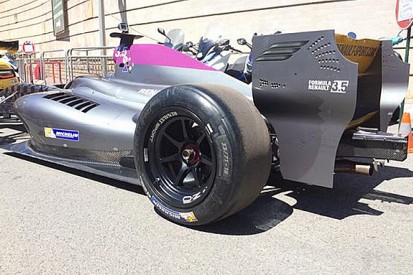 Michelin says 13-inch Formula 1 wheels are "in the past"