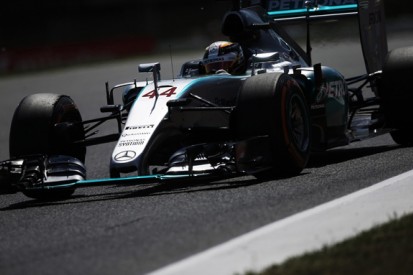 Mercedes' Hamilton expects to stay in Formula 1 beyond 2018