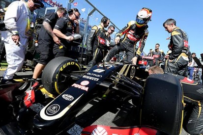 Lotus F1 team makes changes to E23 after problems in Australian GP