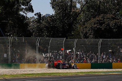 Australian GP: Red Bull suspects engine vibrations in Kvyat failure