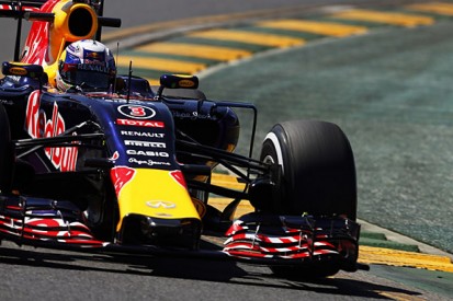 Australian GP: Daniel Ricciardo already onto second F1 engine