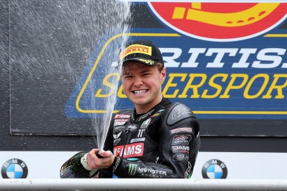 Tarran Mackenzie picks up Danny Kent's former Moto2 ride