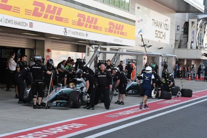 Russian GP pacesetter Vettel feels Mercedes sandbagging in practice