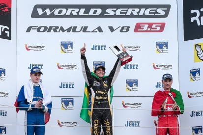 Silverstone Formula V8 3.5: Pietro Fittipaldi hangs on for win