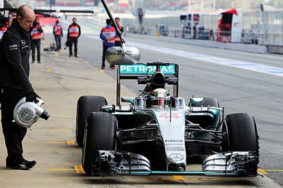 Barcelona F1 test: Lewis Hamilton says Mercedes better than in 2014