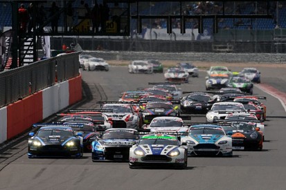 Motors TV to broadcast five British GT rounds live in 2015