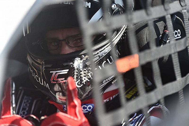 Tom Chilton stays with ROAL for 2015 WTCC campaign