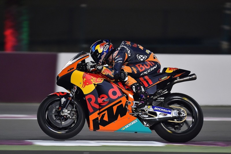 Bradley Smith not surprised KTM starting 2017 MotoGP season at back