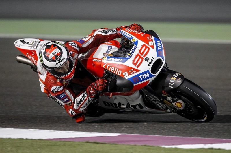 Ducati MotoGP rider Lorenzo expects to trail Dovizioso early