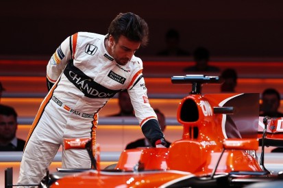 Fernando Alonso spoke with Mercedes after Nico Rosberg's F1 retirement