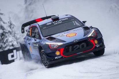 WRC Rally Sweden: Hyundai's Neuville adds to Rally Sweden lead