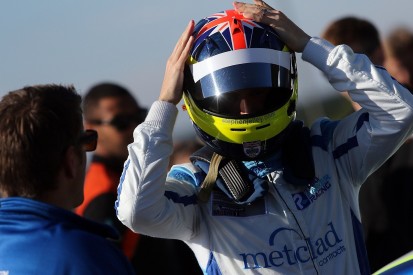 Stephen Jelley returns to British Touring Car Championship for 2017