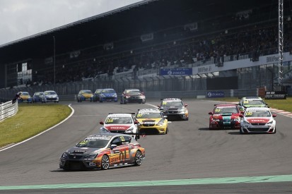 World Touring Car Championship adds WTCC2 class for 2017