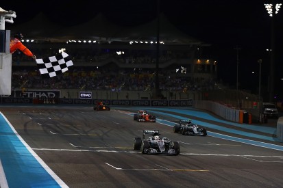 Mercedes F1 team naive about Lewis Hamilton's tactics - Horner