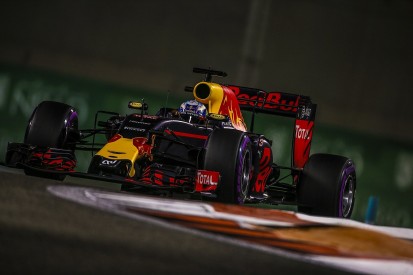 Daniel Ricciardo wants to make F1 title fight 'more exciting'