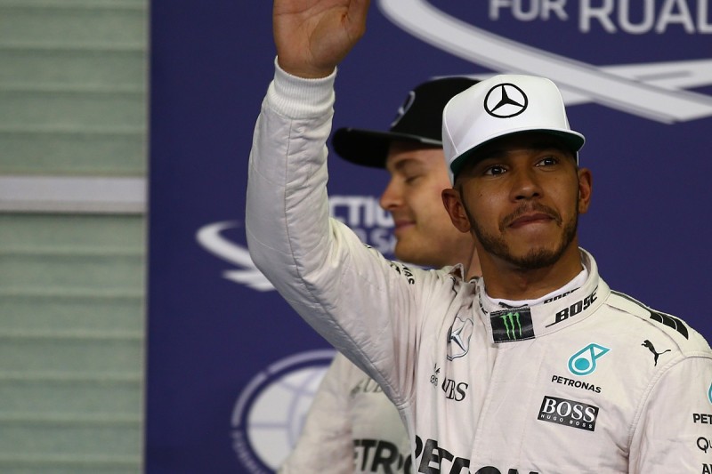 Lewis Hamilton beats Nico Rosberg to Abu Dhabi GP F1 pole position