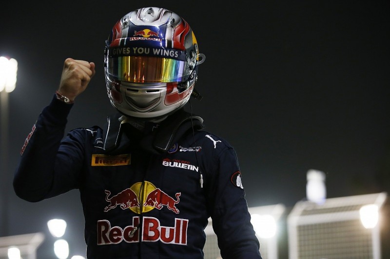 Pierre Gasly grabs crucial GP2 pole position for title-deciding weekend
