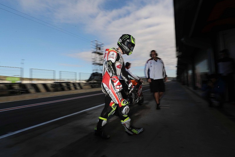 Cal Crutchlow to miss final 2016 MotoGP test for hand surgery