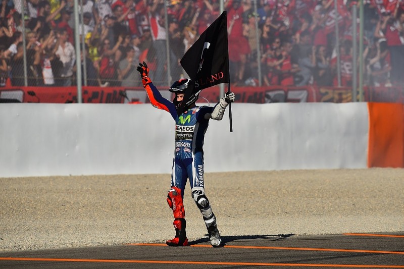 Valencia MotoGP: Jorge Lorenzo ends win drought in last Yamaha race