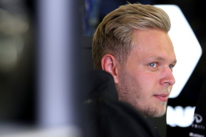 Haas has held talks with Kevin Magnussen about a drive for 2017