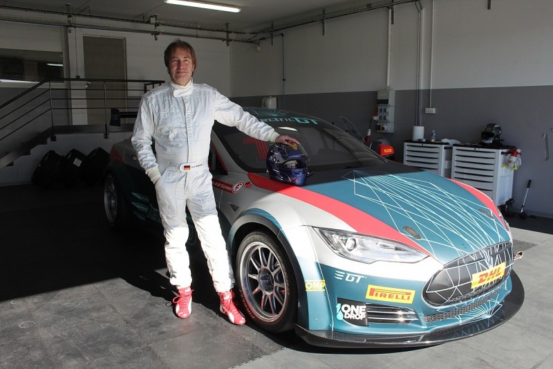 Ex-F1 racer Heinz-Harald Frentzen tests Electric GT Tesla