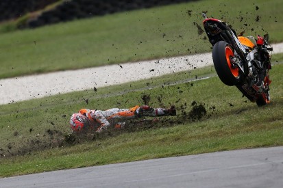 Marquez crashed in Australia taking risks with MotoGP title secure