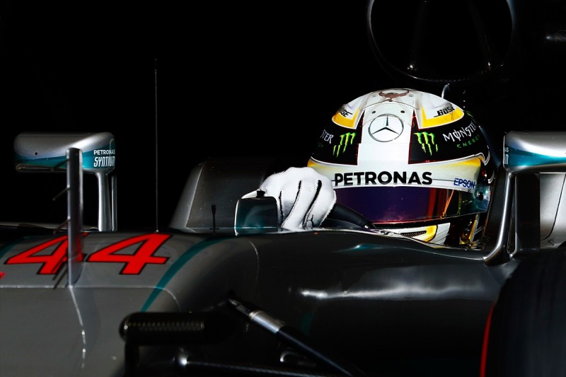 Mercedes F1 driver Lewis Hamilton calls for clarity on 'grey' rules