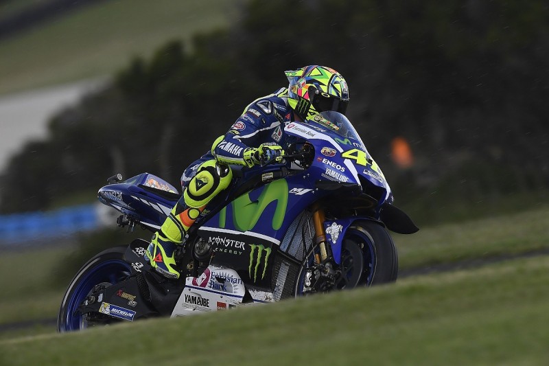 Rossi laments lack of front-end grip at MotoGP Australian GP