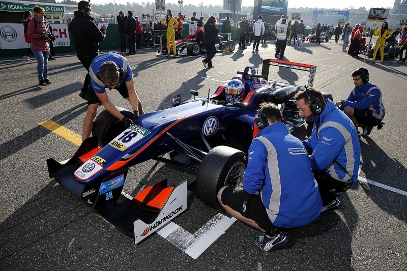 Carlin proved its 'mega' quality in European Formula 3 - Hughes