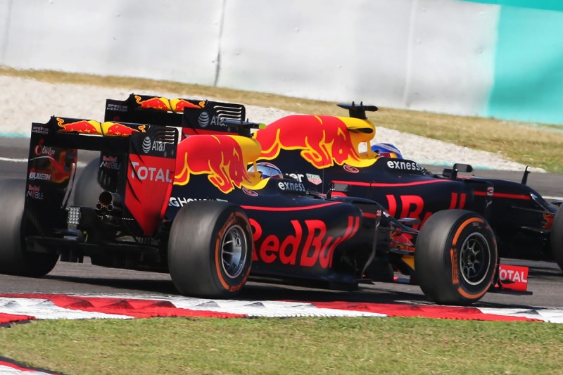 Red Bull's Ricciardo/Verstappen split over Malaysian GP F1 battle