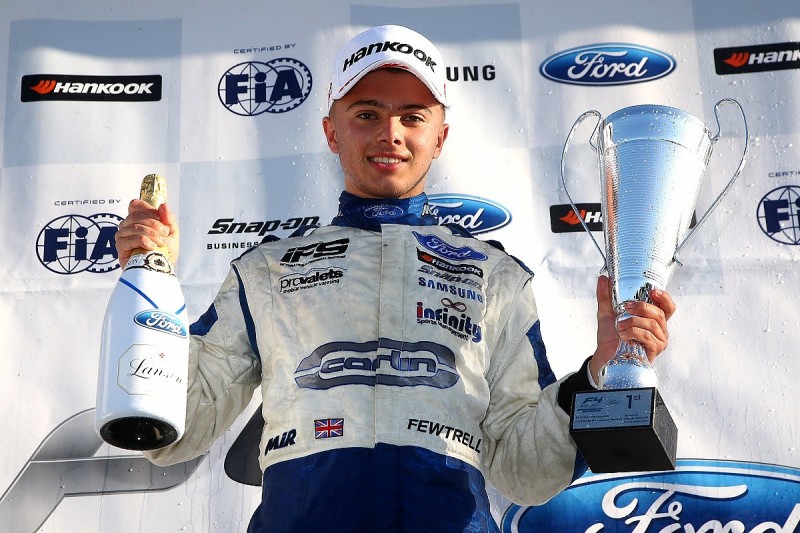 Max Fewtrell wins British F4 title after final-race victory