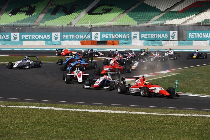 GP3 Sepang: Jake Dennis wins race two in Malaysia