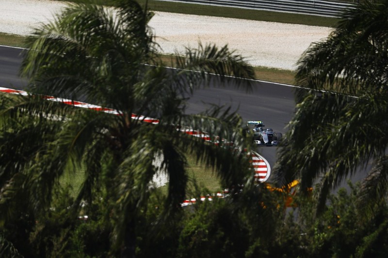 Malaysian GP: Nico Rosberg leads fire-disrupted Friday practice one