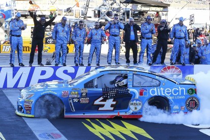 NASCAR New Hampshire: Kevin Harvick takes Chase victory