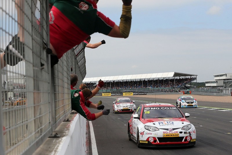 Silverstone BTCC: Ash Sutton leads MG one-two in race one