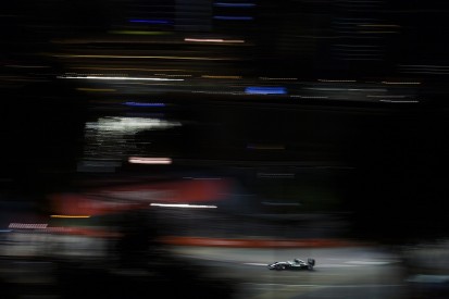 Lewis Hamilton can't understand why he's struggling at Singapore GP